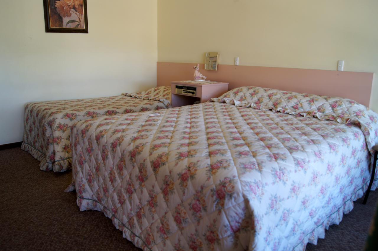 Milang Lakes Motel Bagian luar foto