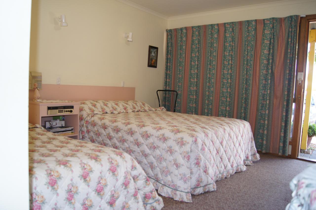 Milang Lakes Motel Bagian luar foto